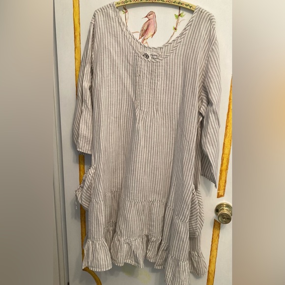 Heart’s Desire by Mary Grace Dresses & Skirts - Heart’s Desire by Mary Grace XL linen striped dress